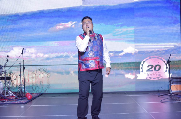 1557902367415933.png blob.png